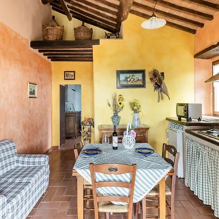 Holiday home Pleasant In With Private Terrace Seggiano